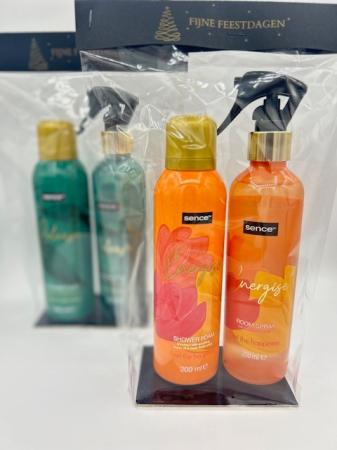 Geschenkpakket eindejaar 3 (Luxe doucheschuim + Kamerspray)